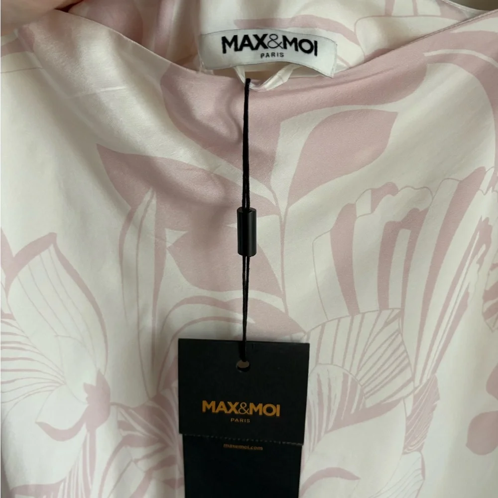 Floral Asymmetrical Skirt in Pink and White - Picture 3 of 4